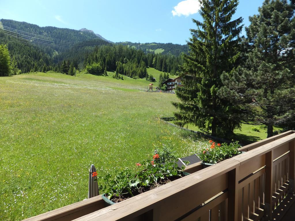 Haus Gipfelblick Apartment Lermoos Luaran gambar