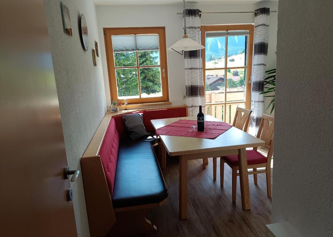 Haus Gipfelblick Apartment Lermoos Luaran gambar